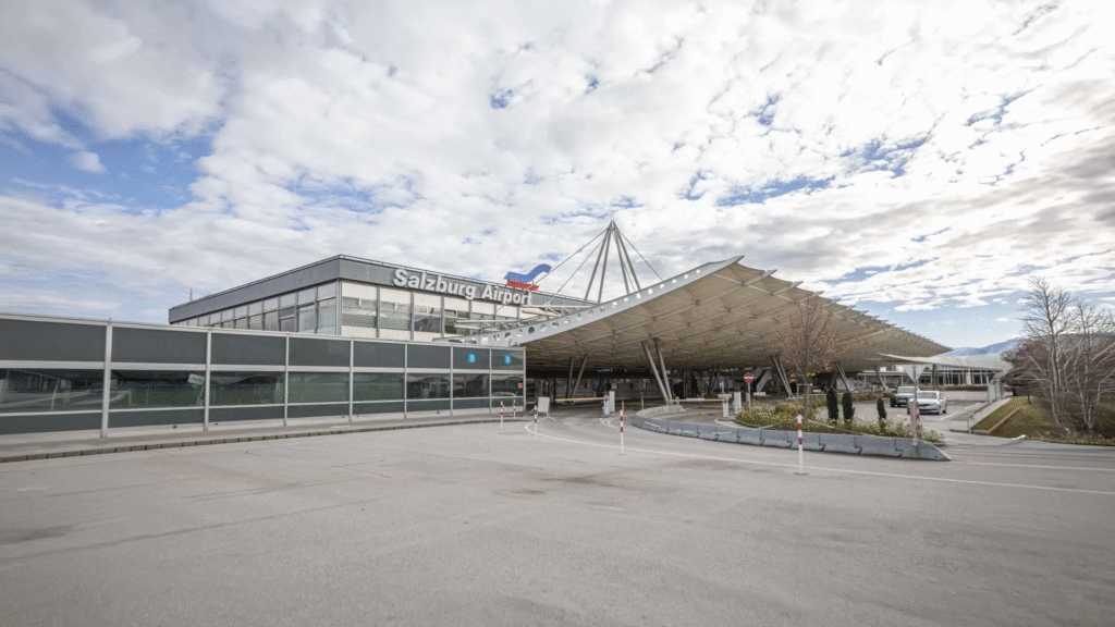 Vorarlberg airport premium chauffeur service - Professional chauffeur pickup